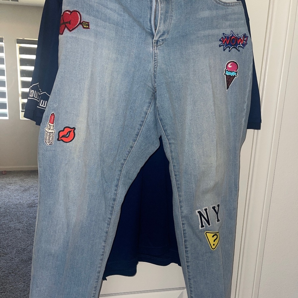 jeans